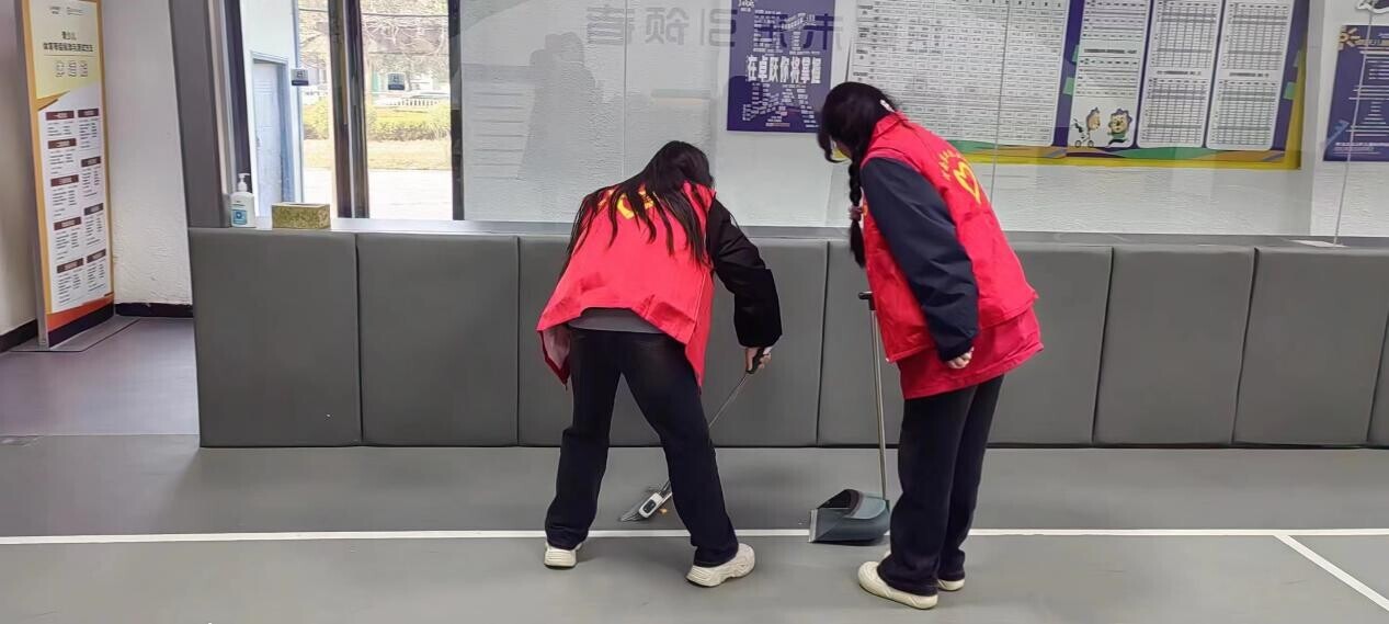 dfb5c9176fa9f707cdbf769fa5022f9