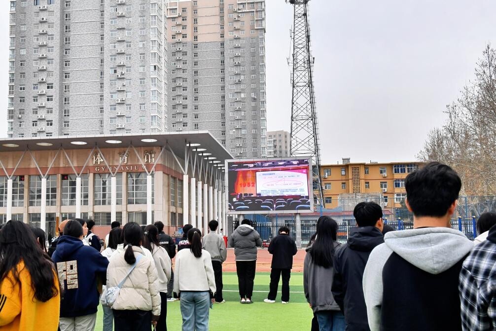 52c5c50e38ceda3048d8aa6b57f39b4