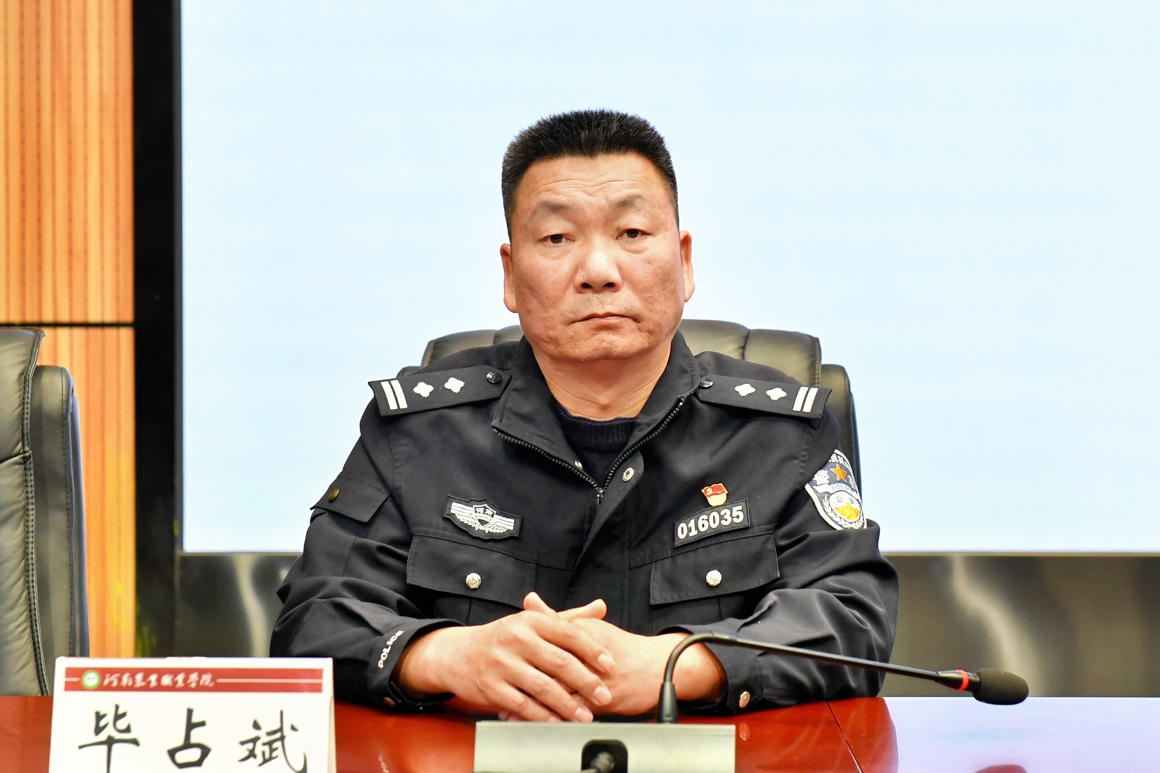 62ad800c50923b9df0a091d845a4163