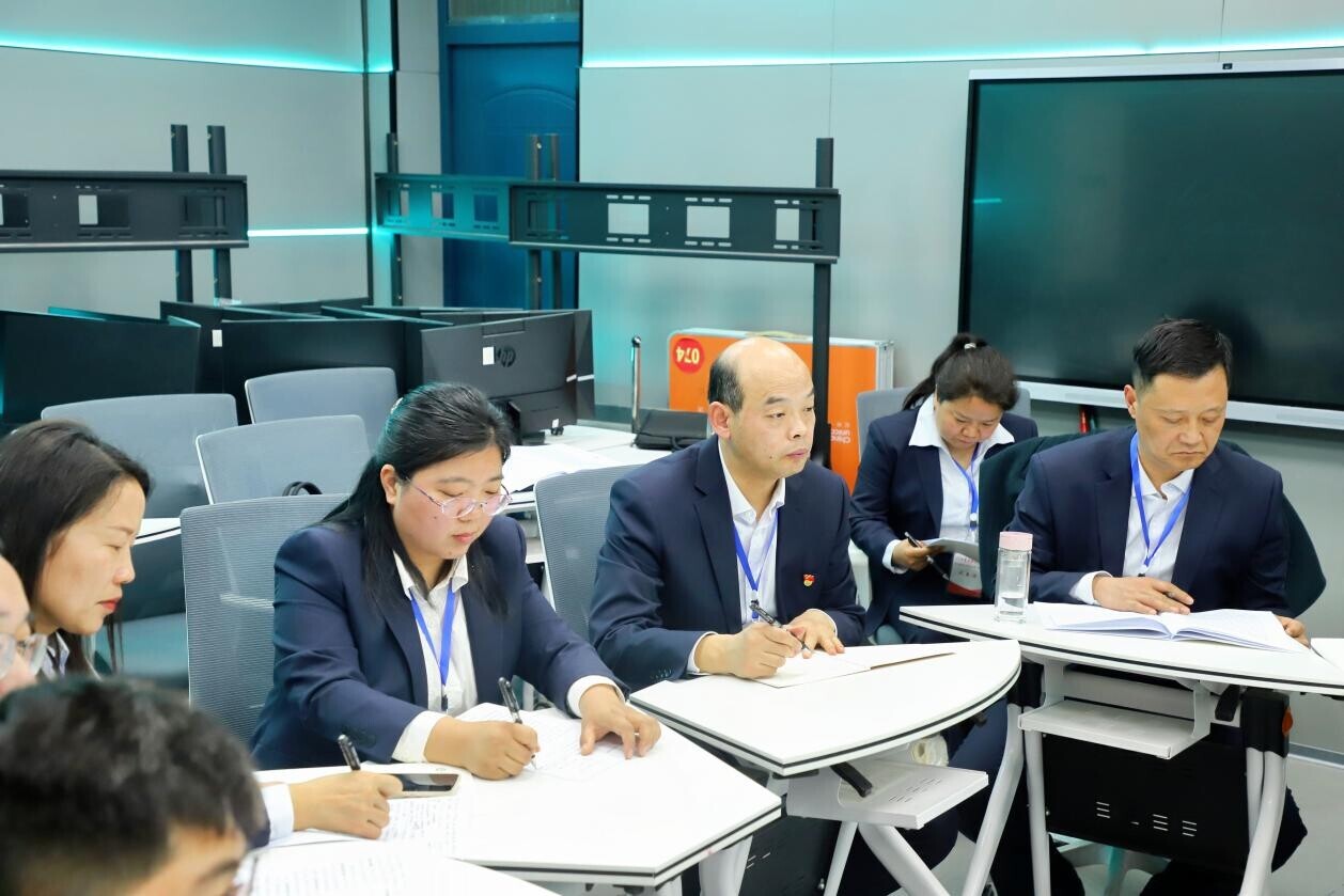 c6ad547fa2ece259d8ffbb62557c195