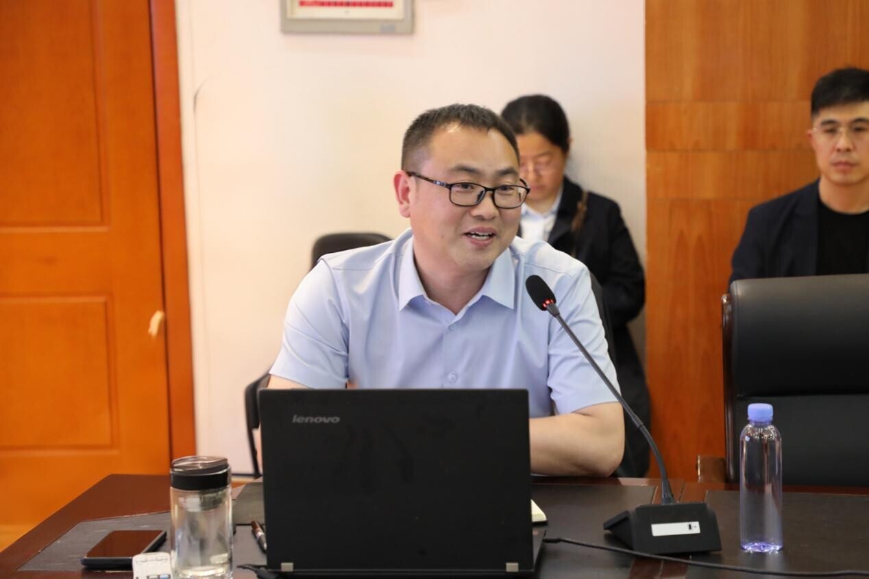 0f1e6935f2eef8f554eccee9dcd6e8c