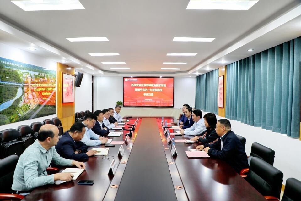 d6044a514f1da42150b19952debd81c