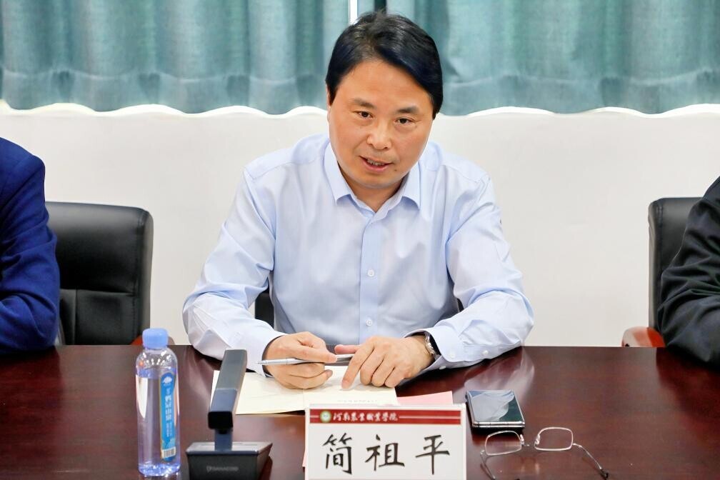 61f5375939f1b17ecc76392cf2d9868