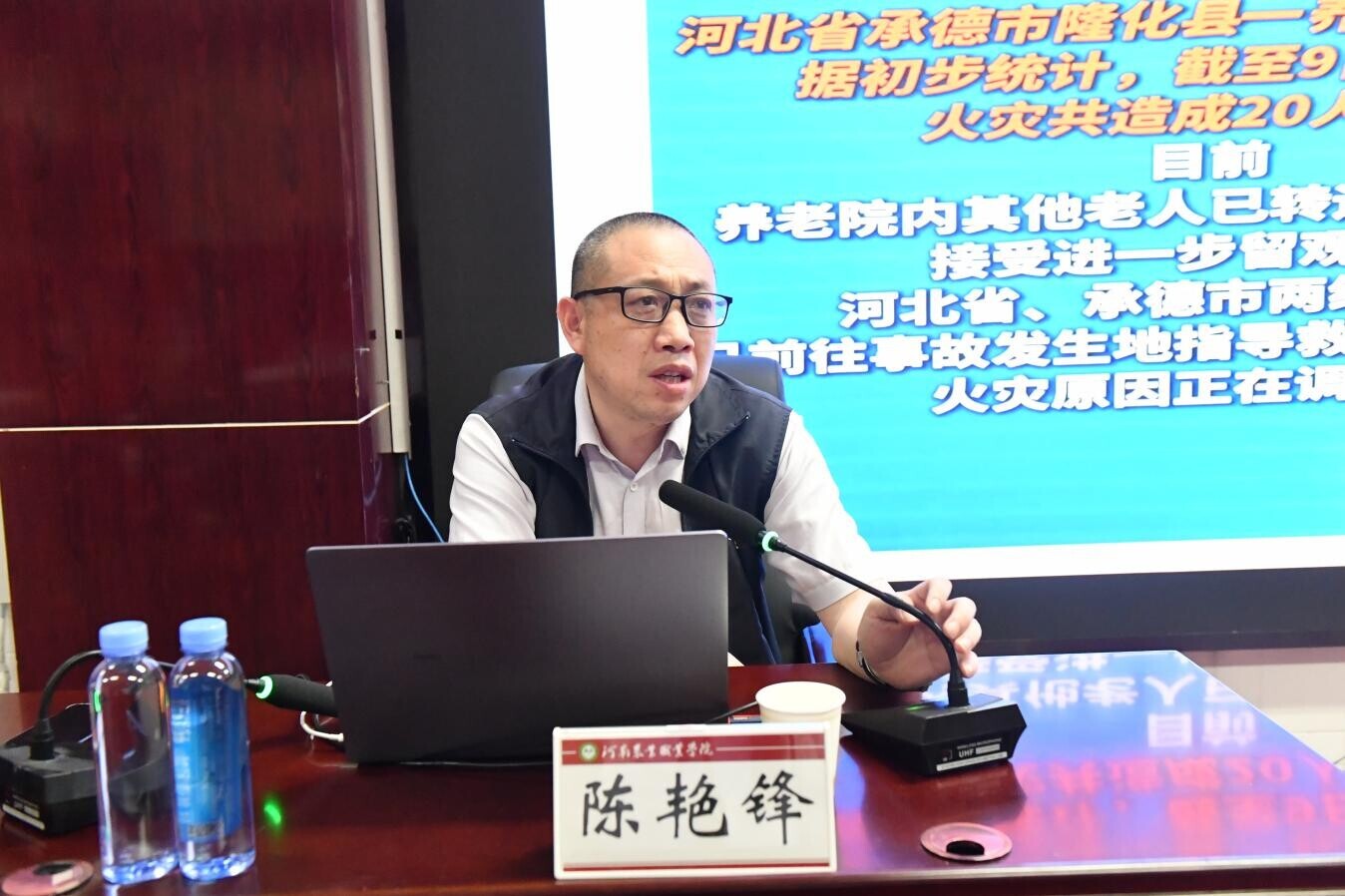 _cgi-bin_mmwebwx-bin_webwxgetmsgimg__&MsgID=8305705954884132156&skey=@crypt_28c7c952_134491be48fa2bf2ac7d990e688a3032&mmweb_appid=wx_webfilehelper