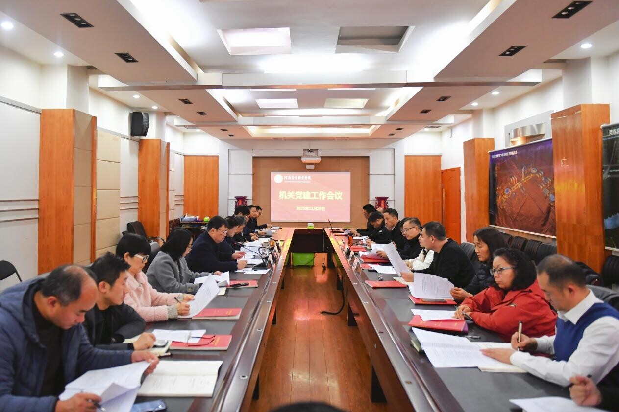 b2fa05c51b99bb757e9d9d38e2fb8465